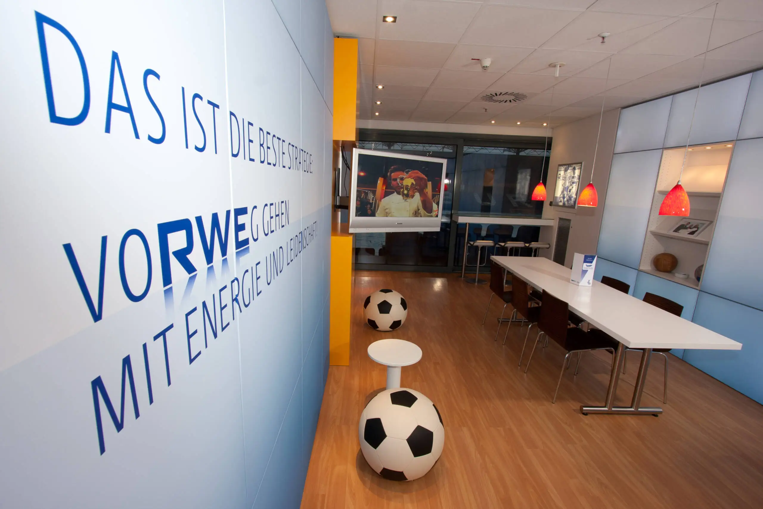 rwe 10007 lounge jpg mittel (2 von 1)